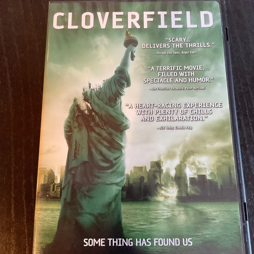 DVD- Cloverfield. V13
